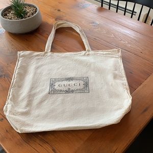 Gucci overnight bag.